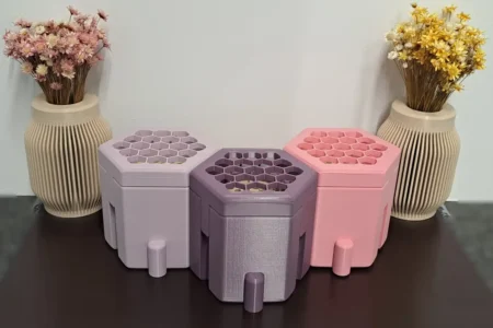 Bienenhotel-Montage, Farbe: violett